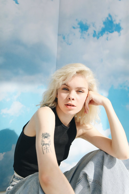 Basic Short Sleeve Scoop Neck Crop Top